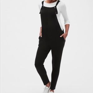 Gap maternity overalls